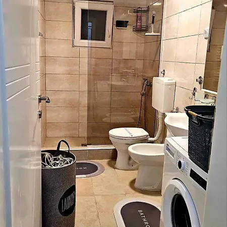 Tiha Voda 1 *