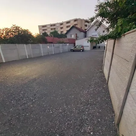 Tiha Voda 1 Apartment